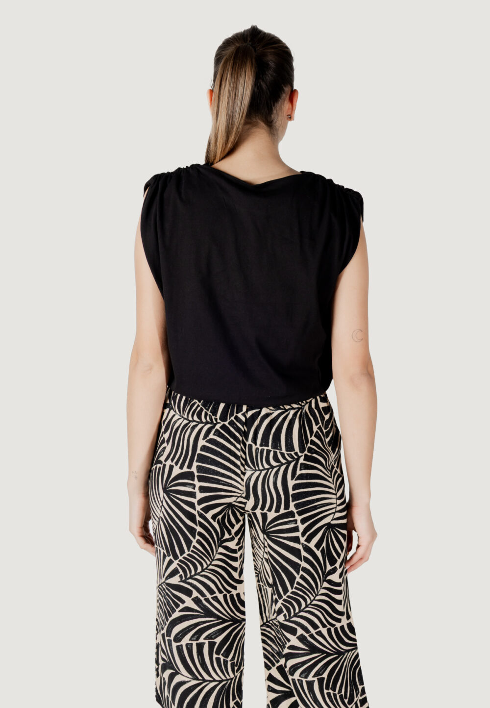 Top Jacqueline de Yong jdymara s/l bubble top jrs Nero - Foto 4