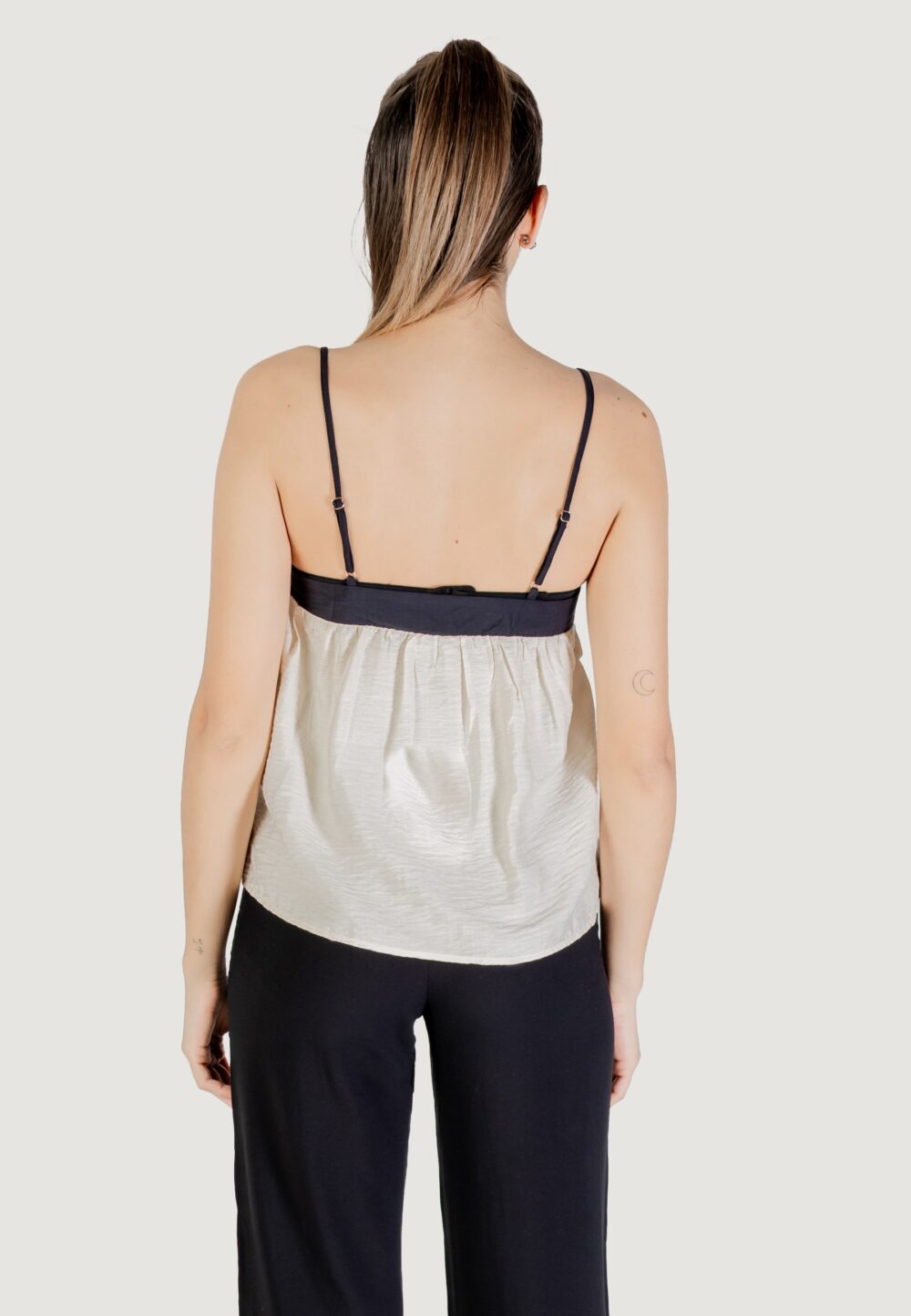 Top Vero Moda vmdenise singlet top wvn btq ga Crema - Foto 4