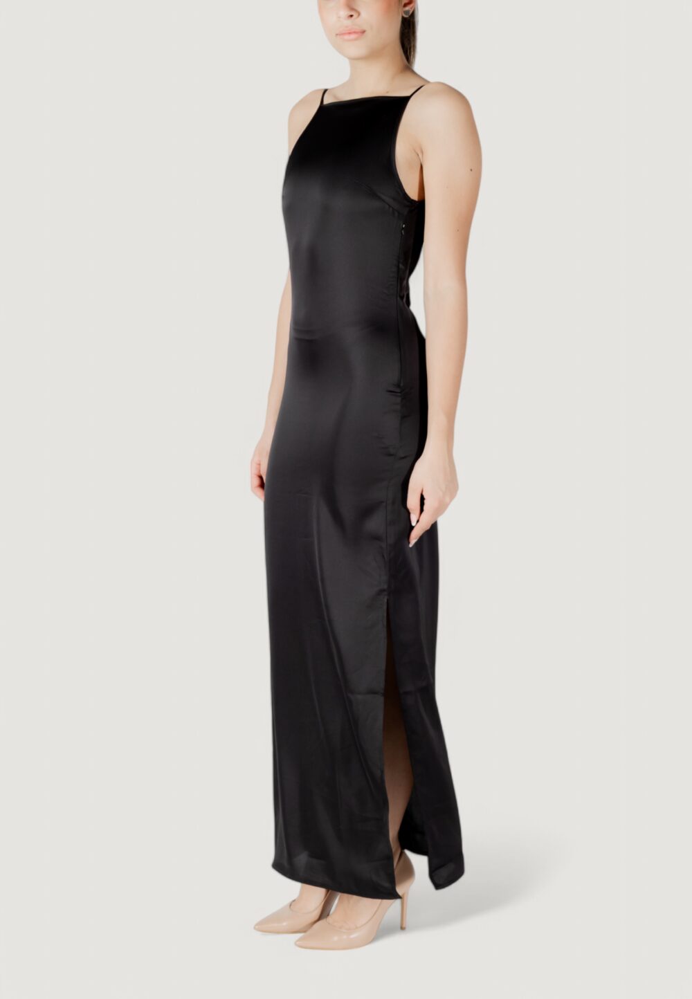Vestito lungo Only onlchigo life strap satin maxi wvn Nero - Foto 4
