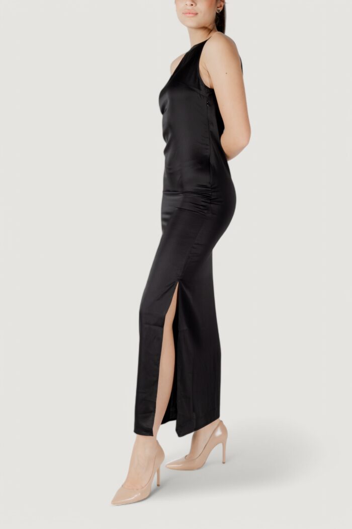 Vestito lungo Only onlchigo life strap satin maxi wvn Nero