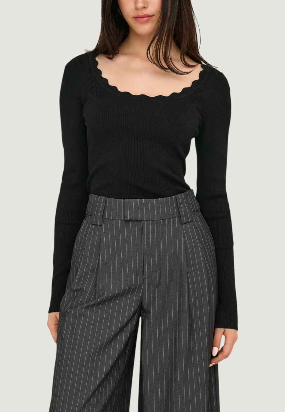 Maglione Jacqueline de Yong jdynanna scallop l/s u-neck pullover knt Nero - Foto 1