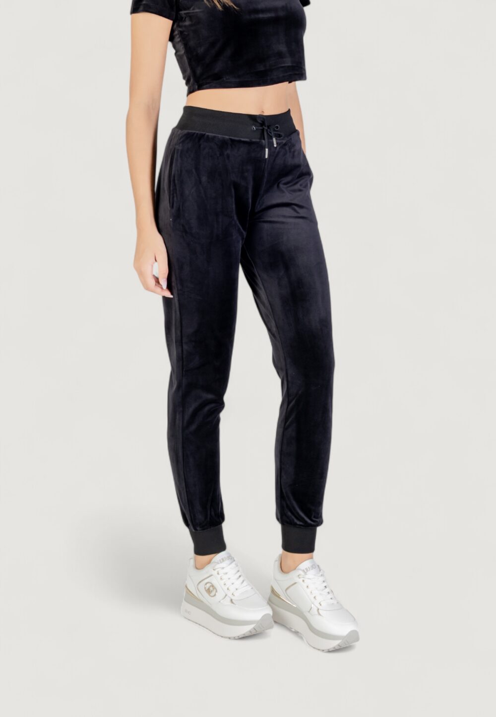Pantaloni sportivi Guess Active couture jogger pants Nero - Foto 4