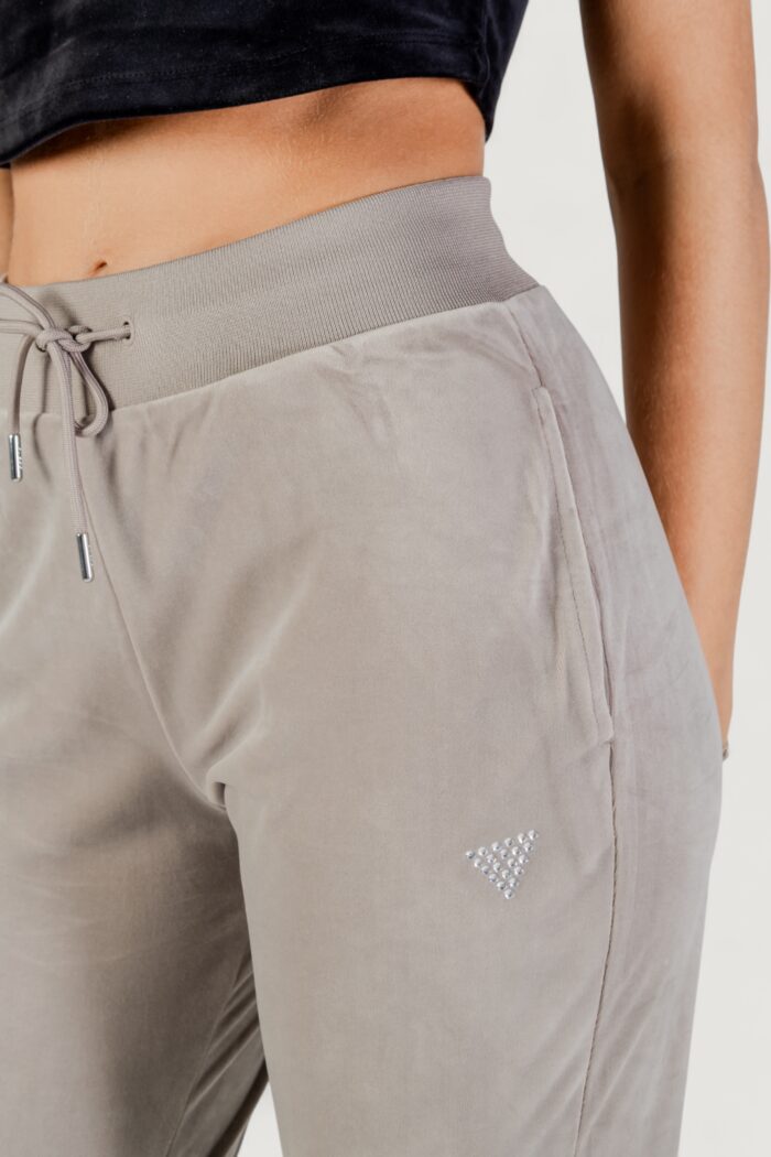 Pantaloni sportivi Guess Active couture jogger pants Taupe