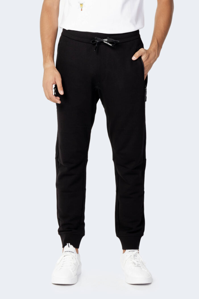 Pantaloni sportivi Armani Exchange  Nero