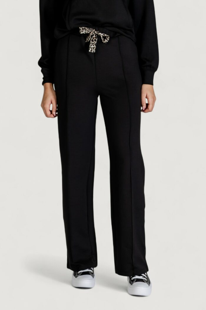 Pantaloni sportivi Only onlalina life leo string pant swt Nero