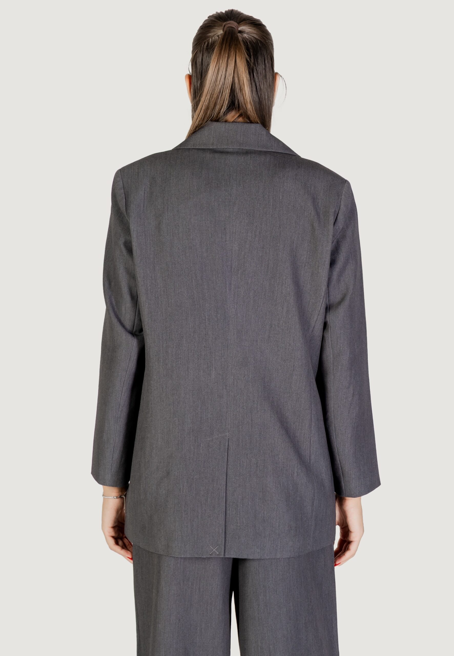 Giacca da completo Only onlhattie-lana l/s overs mel blazer tlr Grigio Scuro - Foto 5