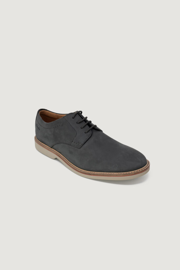 Scarpe eleganti Clarks atticusltlace nubuk – imballo originale danneggiato – prodotto integro Grigio