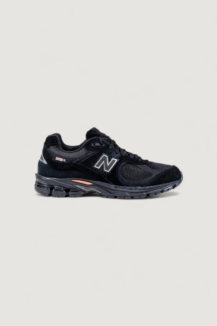 Sneakers New Balance 2002 – imballo originale danneggiato – prodotto integro Nero