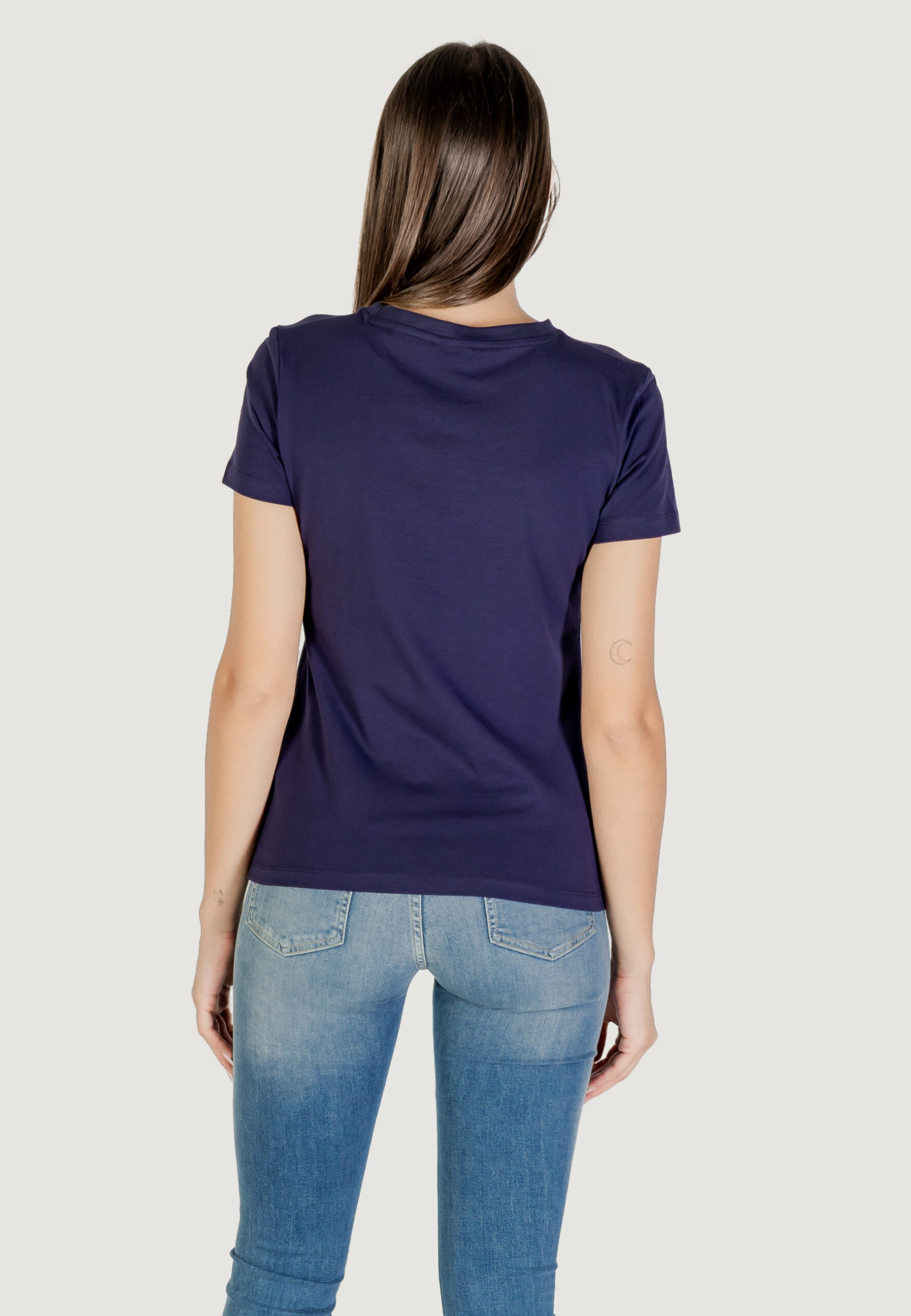 T-shirt Guess Active ingrid ss t-shirt Blu - Foto 5