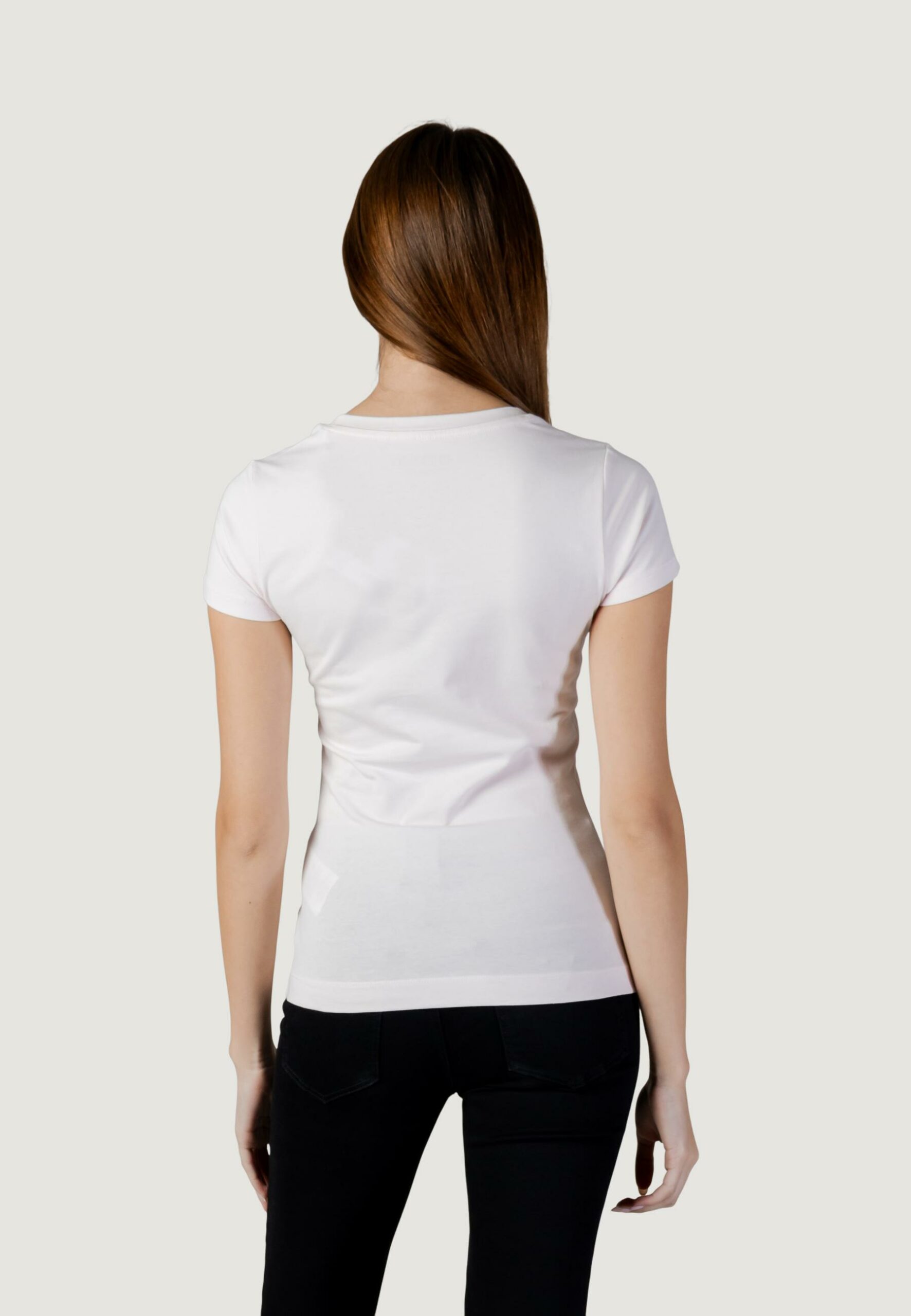 T-shirt Guess ss cn flowers triangle tee Rosa - Foto 5