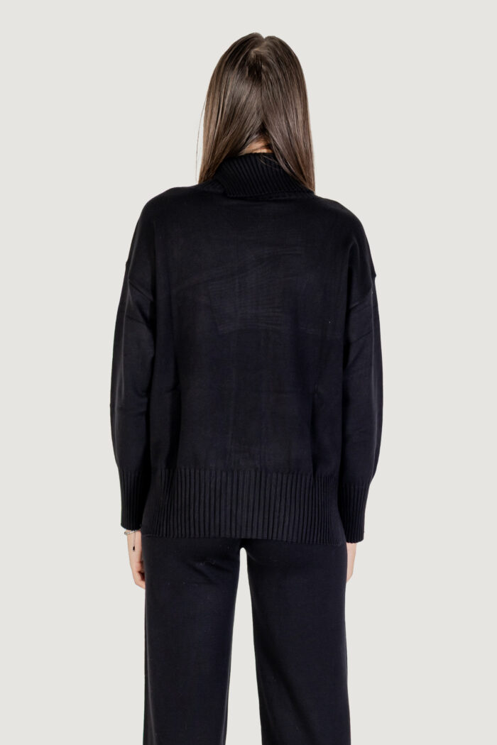 Dolcevita Choral Nero