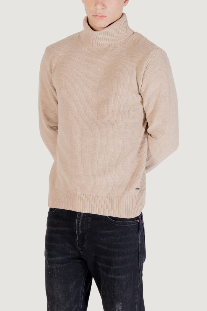 Dolcevita Gianni Lupo m. collo alto Beige