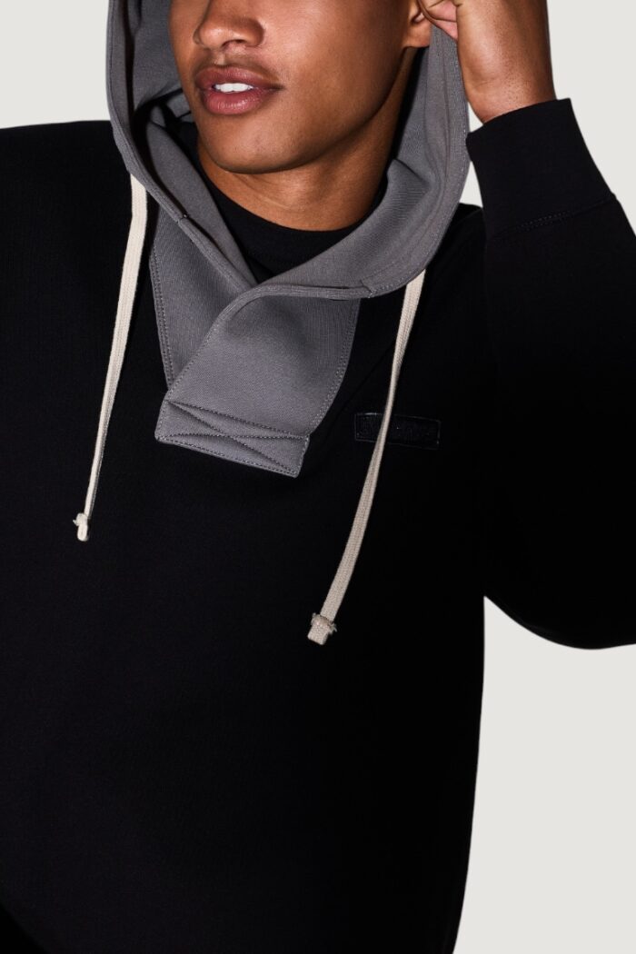 Felpa con cappuccio Armani Exchange Nero