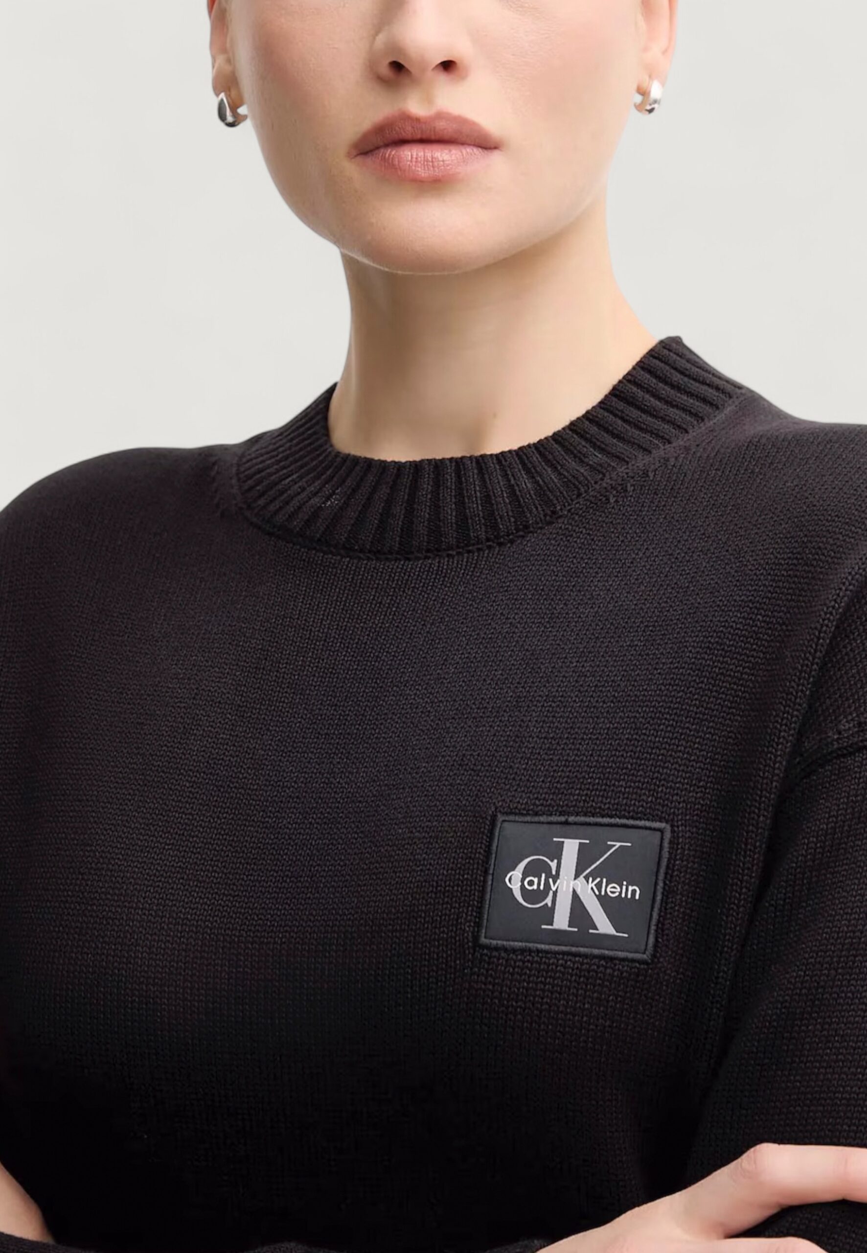 Maglione Calvin Klein Jeans ck embro badge sweat Nero - Foto 4