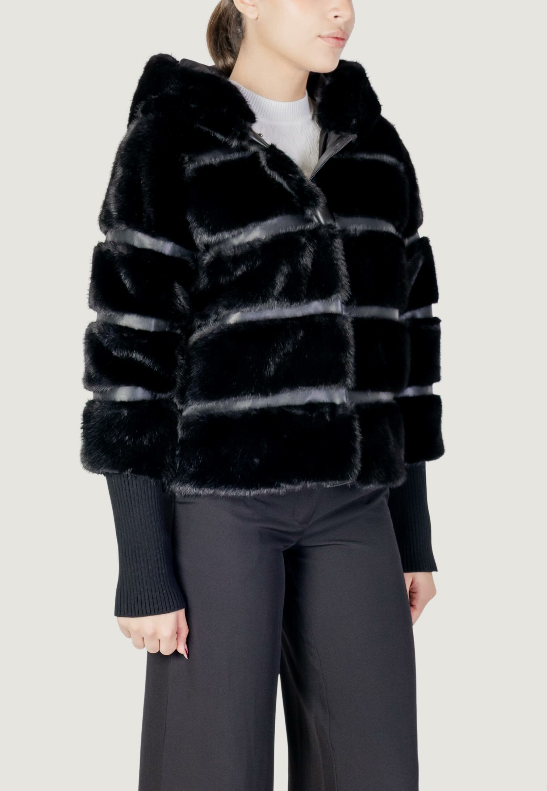 Pelliccia ecologica Choral Nero - Foto 3