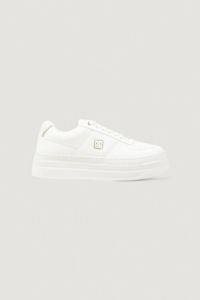 Sneakers Armani Exchange  Bianco – Oro