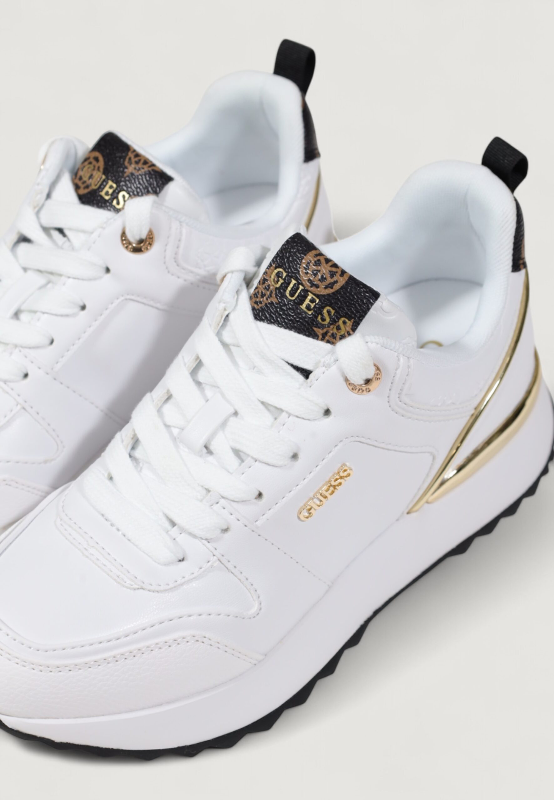 Sneakers Guess kaddy Bianco - Foto 2