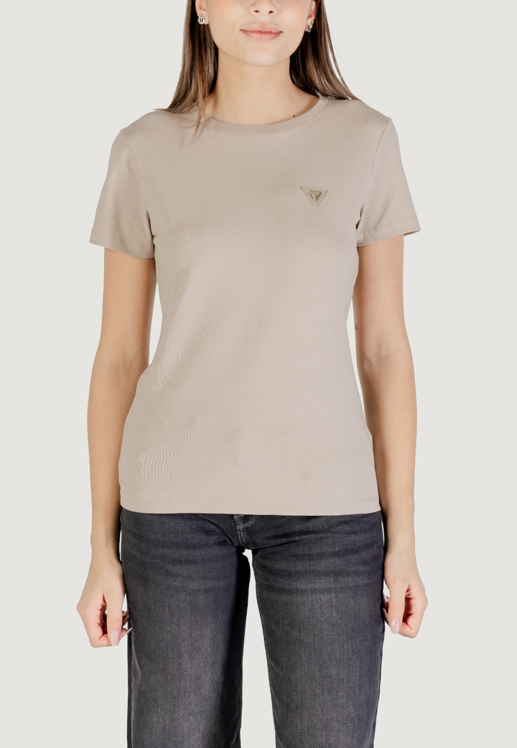 T-shirt Guess Active colette t-shirt Beige chiaro - Foto 5