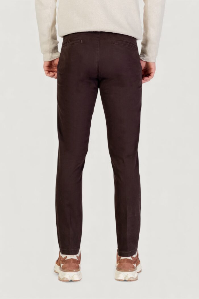 Pantaloni slim Borghese chino – slim fit Marrone Scuro
