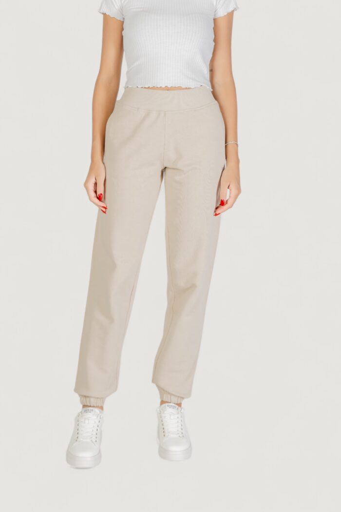 Pantaloni sportivi Guess Active primula rhinestones jogger Beige chiaro