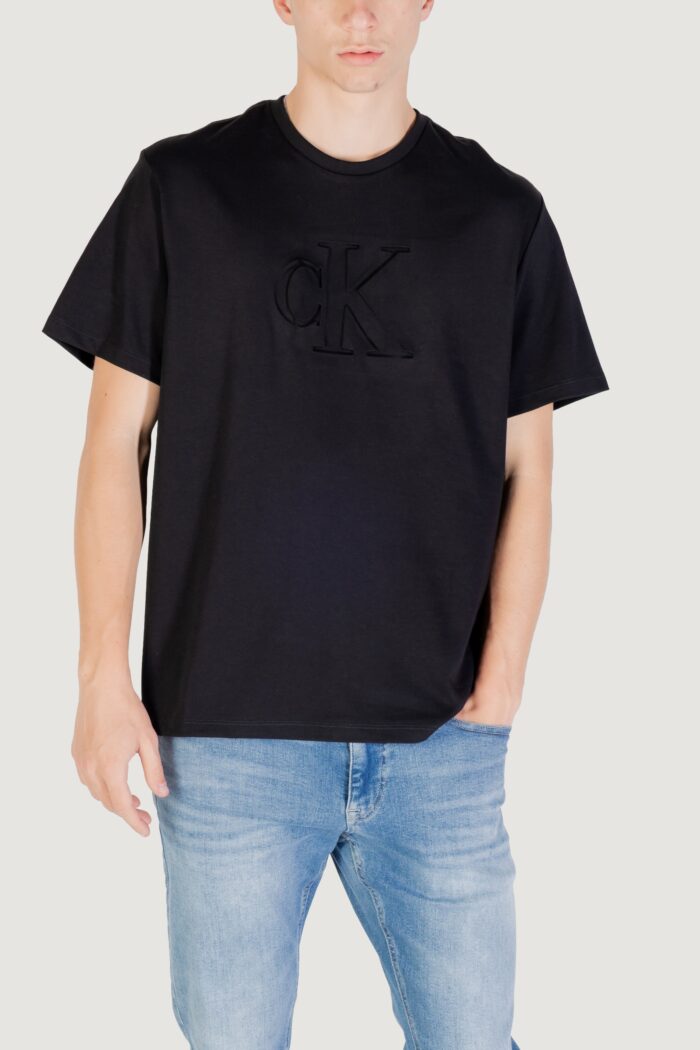 T-shirt Calvin Klein Jeans ss 20s ck deboss mon Nero