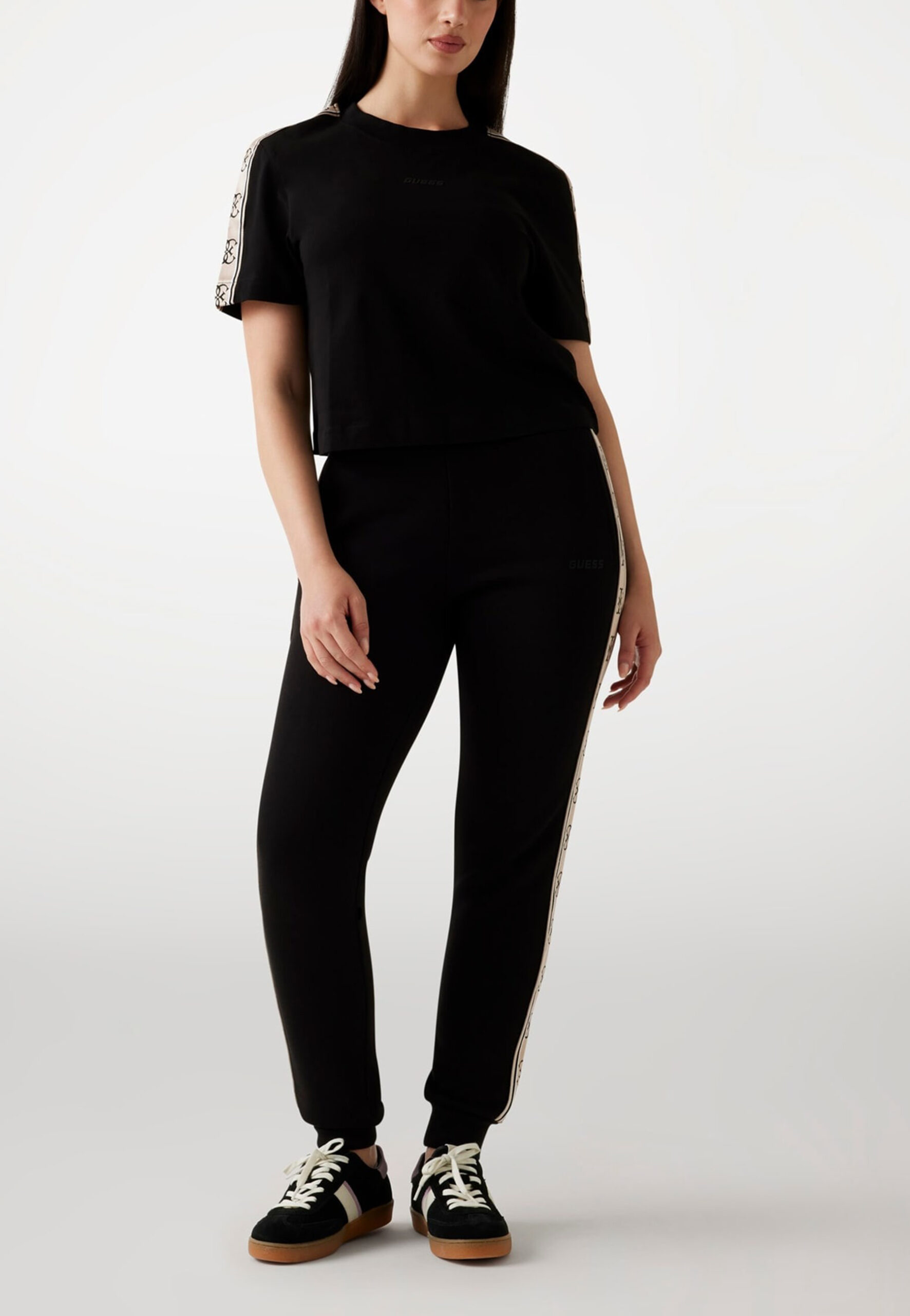 T-shirt Guess Active britney crop tee Nero - Foto 5