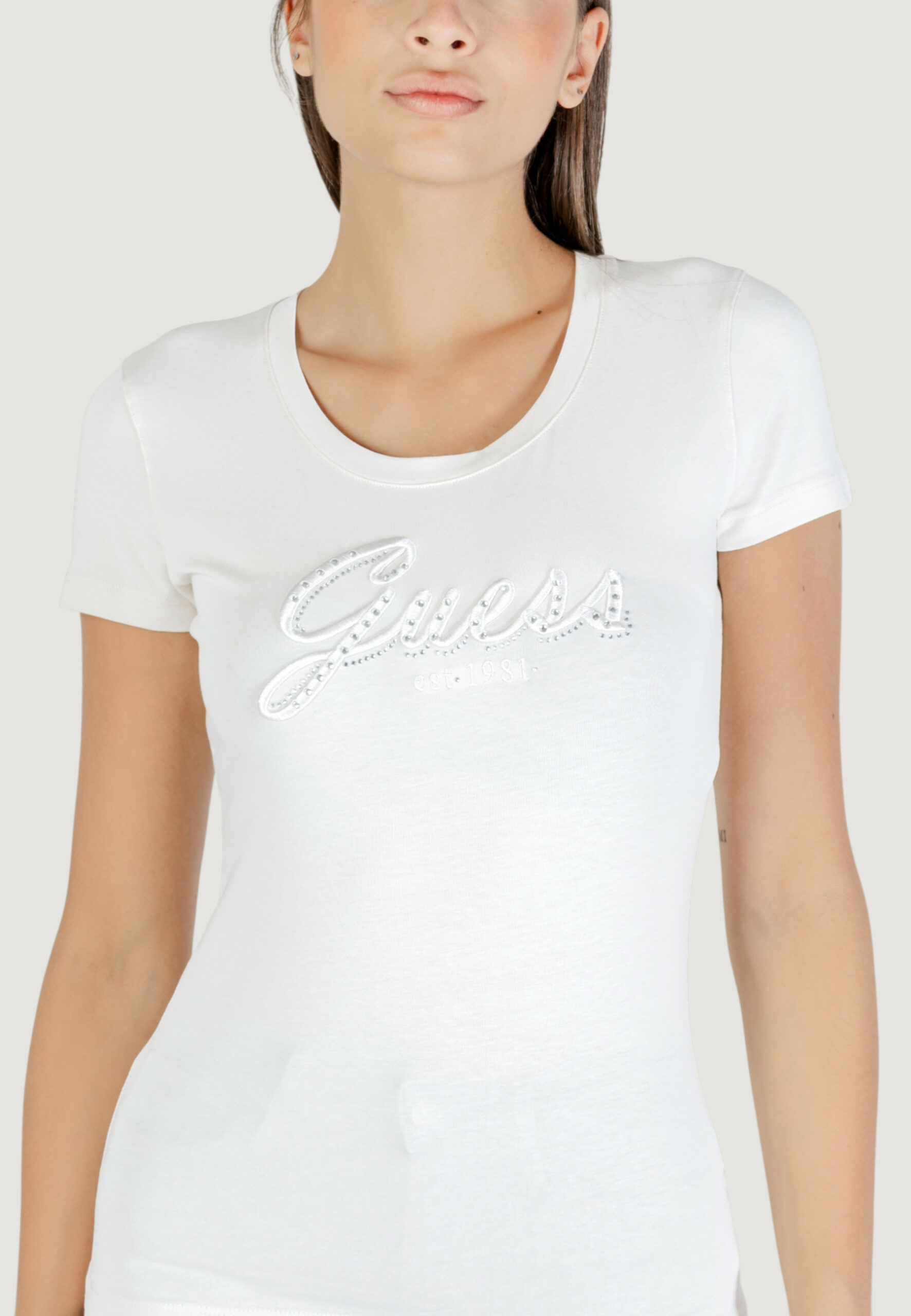 T-shirt Guess cn ss embro script logo tee Bianco - Foto 2