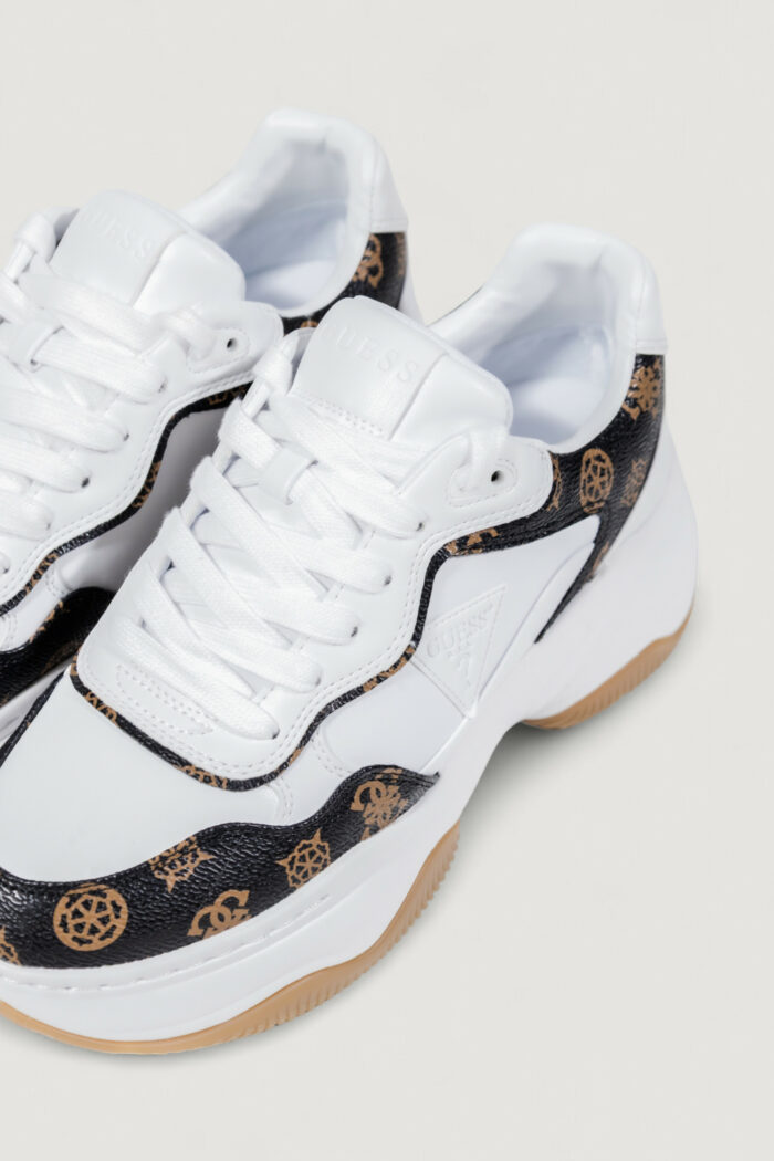 Sneakers Guess hapyy3 Bianco